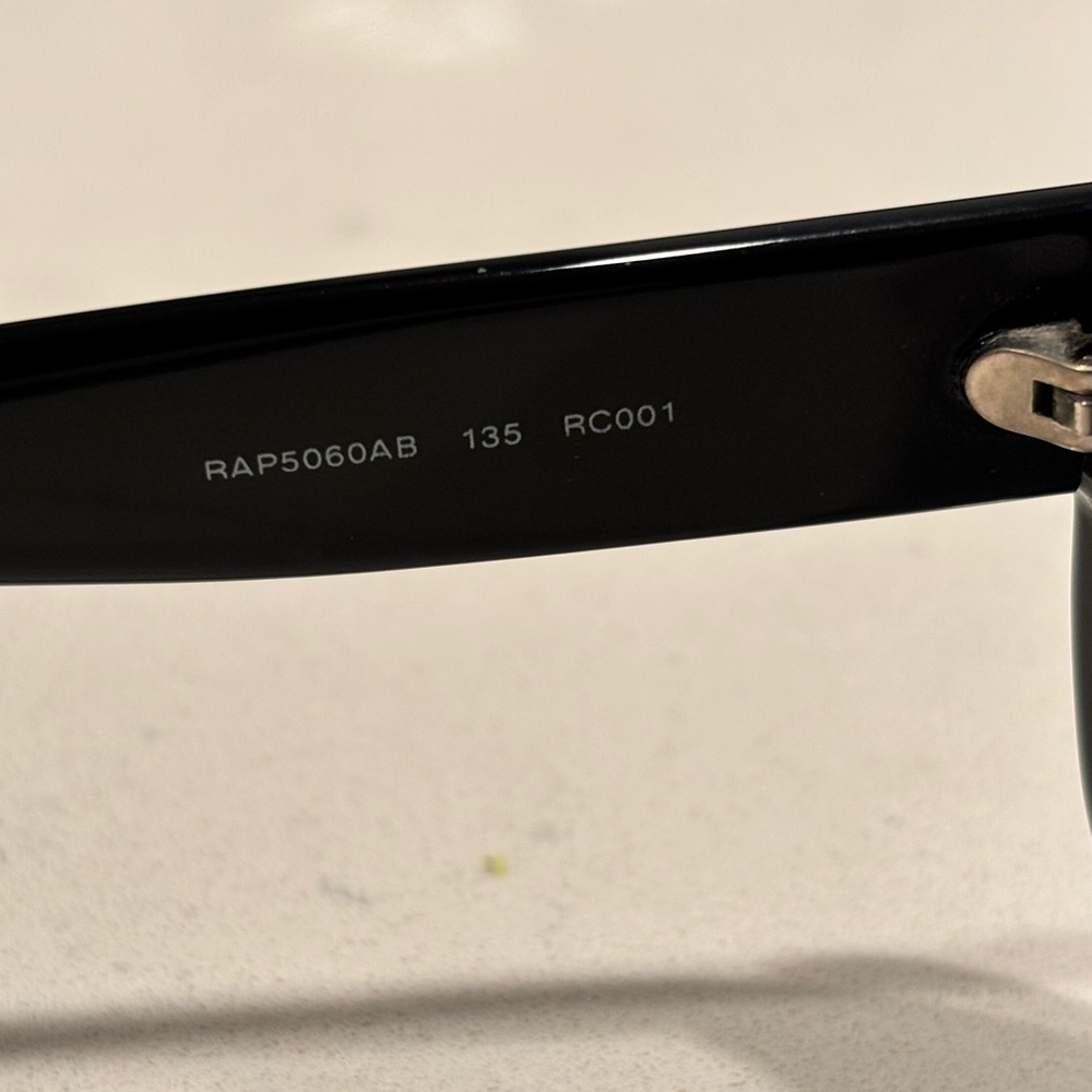 Authentic CHANEL CC Sunglasses 5060AB Black - Picture 9 of 17